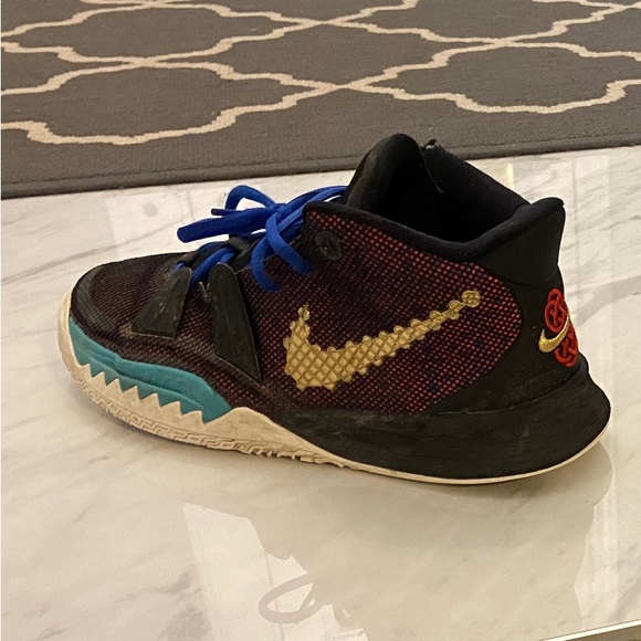 Nike Kyrie Irving 7 CNY GS Chinese New Year Multicolor CW3239-001. Size 7 - Picture 7 of 8